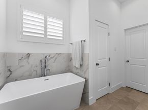 5827 Dolores Street, Houston TX 77057