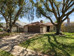 11131 Kitty Brook Drive, Houston TX 77071
