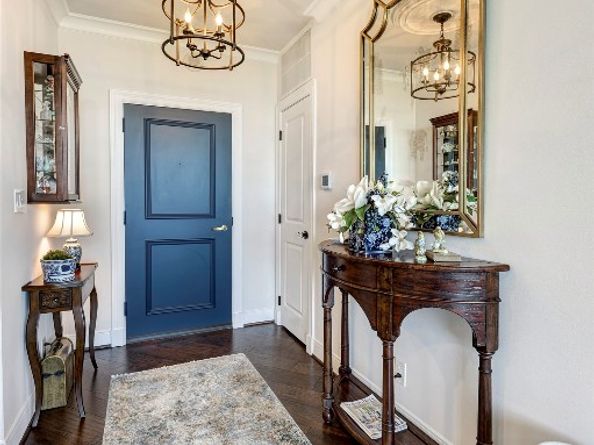 1111 Bering Drive 603, Houston TX 77057