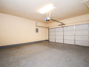 5215 Brinkman Court, Houston TX 77091