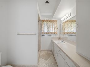 5703 Rutherglenn Drive, Houston TX 77096