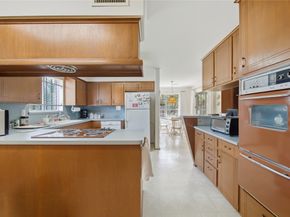 5703 Rutherglenn Drive, Houston TX 77096