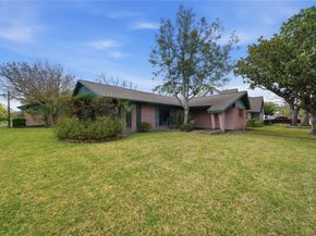 5703 Rutherglenn Drive, Houston TX 77096