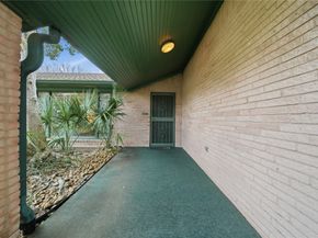 5703 Rutherglenn Drive, Houston TX 77096