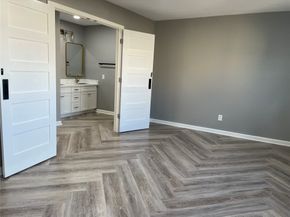 1115 Augusta Drive 38, Houston TX 77057