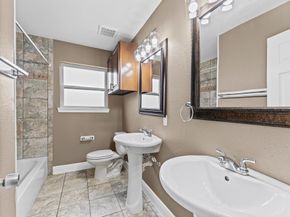 5646 Belmark Street, Houston TX 77033