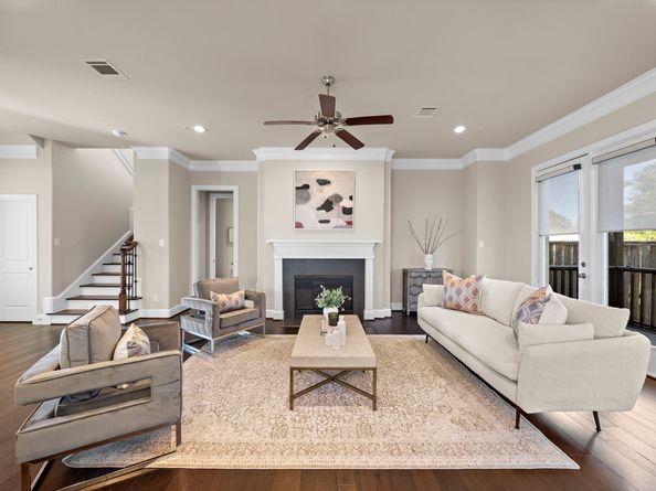 4533 Polk Street, Houston TX 77023