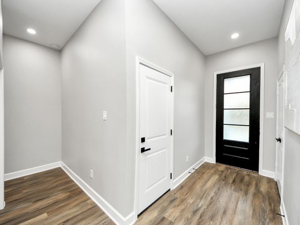 4210 Tavenor Lane, Houston TX 77047