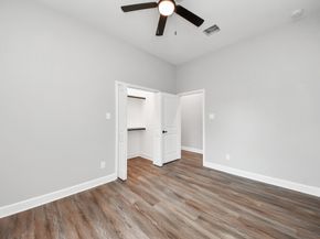 4210 Tavenor Lane, Houston TX 77047