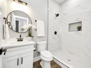 4210 Tavenor Lane, Houston TX 77047