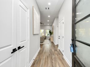 4210 Tavenor Lane, Houston TX 77047