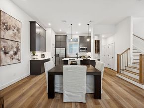 2121 Hoskins Drive B, Houston TX 77080