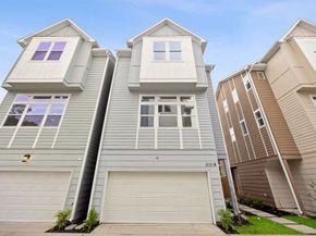 2121 Hoskins Drive B, Houston TX 77080