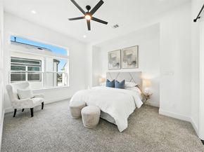 1913 Hoskins Drive H, Houston TX 77080