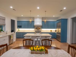 10614 Moonlight Drive, Houston TX 77096