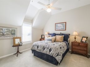 11413 Gallant Ridge Lane, Houston TX 77082