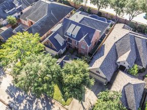 11413 Gallant Ridge Lane, Houston TX 77082