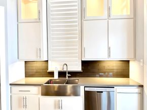 2115 Detering Street, Houston TX 77007