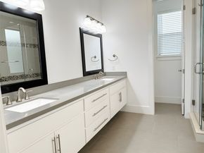 2115 Detering Street, Houston TX 77007