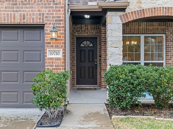 10710 Chestnut Path Way, Tomball TX 77375