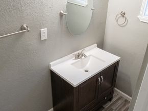 5532 Eskridge Street 6, Houston TX 77023