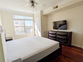 6611 W Sam Houston Parkway S 2G, Houston TX 77072