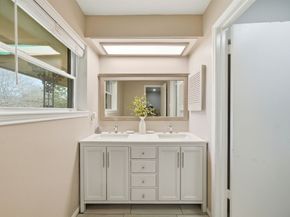 6927 Leandra Drive, Houston TX 77083