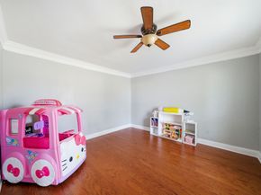 6927 Leandra Drive, Houston TX 77083