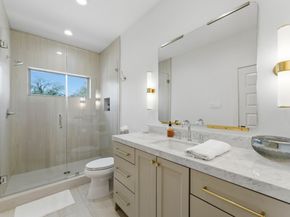 802 W 30th Street, Houston TX 77018