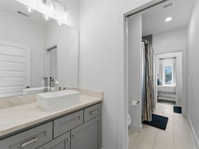 802 W 30th Street, Houston TX 77018