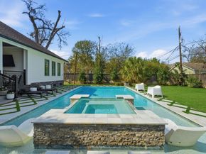 802 W 30th Street, Houston TX 77018