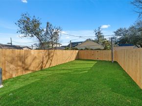 3420 Elser Street, Houston TX 77009