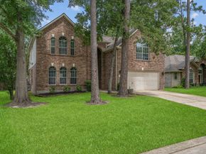 23 Murmuring Creek Place, Conroe TX 77385