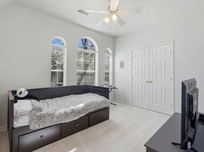 23 Murmuring Creek Place, Conroe TX 77385