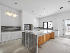 316 W 30th Street, Houston TX 77018