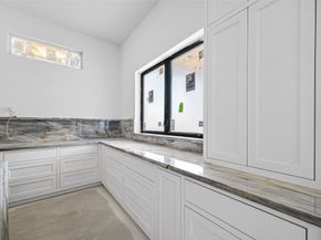 316 W 30th Street, Houston TX 77018