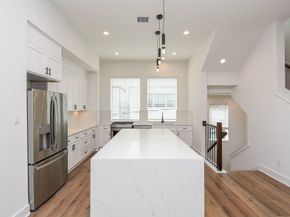5613 Val Verde Street B, Houston TX 77057