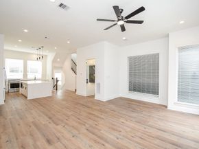 5613 Val Verde Street B, Houston TX 77057