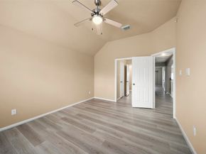 12311 Amanda Meadows, Houston TX 77089