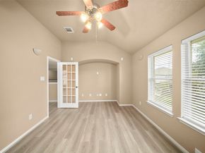 12311 Amanda Meadows, Houston TX 77089