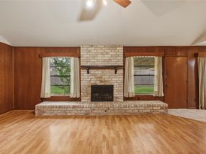 10223 Kirkglen Drive, Houston TX 77089