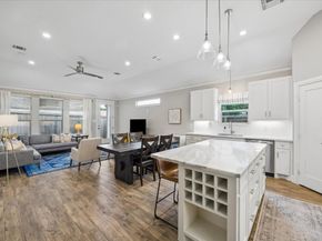 940 W 21st Street, Houston TX 77008