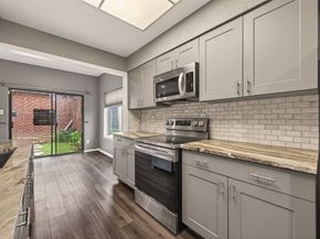7447 Cambridge Street 79, Houston TX 77054