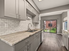 7447 Cambridge Street 79, Houston TX 77054