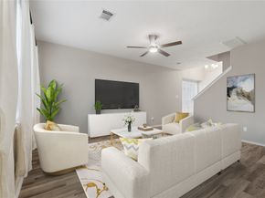 71 S Burberry Park Circle, The Woodlands TX 77382