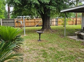 206 W Mitchell Road, Houston TX 77037
