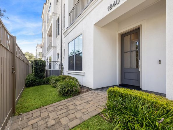 1840 Sul Ross Street C, Houston TX 77098