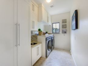 1602 Keenen Ct, Houston TX 77077
