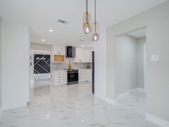 6335 Portal Drive, Houston TX 77096