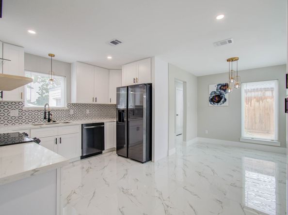 6335 Portal Drive, Houston TX 77096